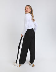 Elm Lifestyle II CARMEN Pant - black