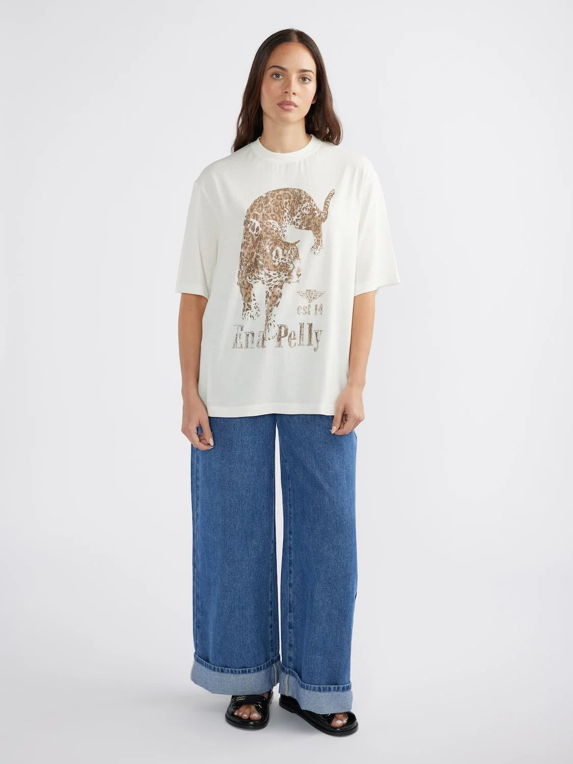 ENA Pelly II JAGUAR Tee - Vintage White