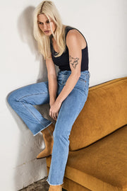 Kireina II VACAY Slim Kick Flare Raw Hem - 70’s Blue