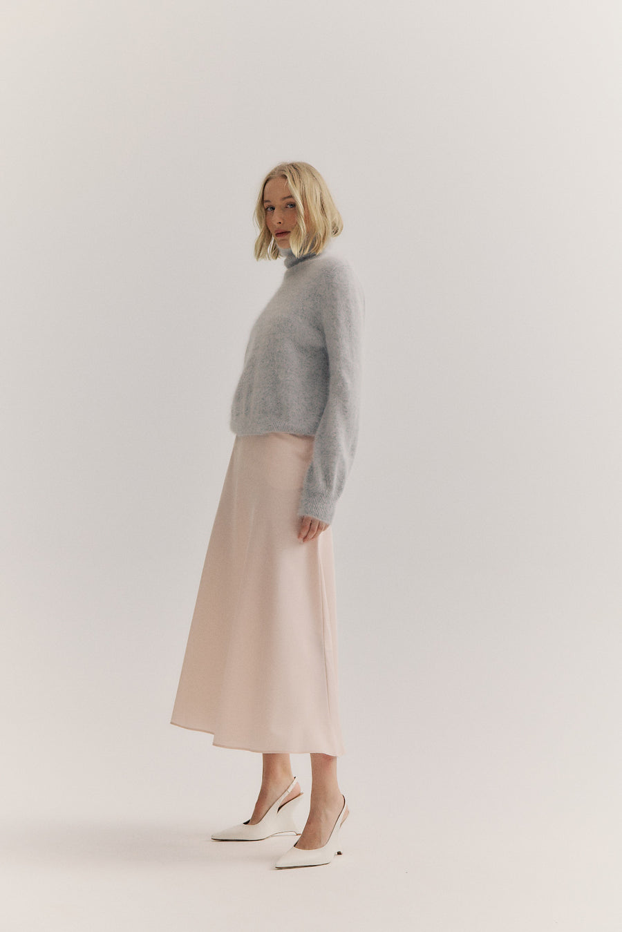 World of Nomads II MAYA Roll Neck Knit - light grey
