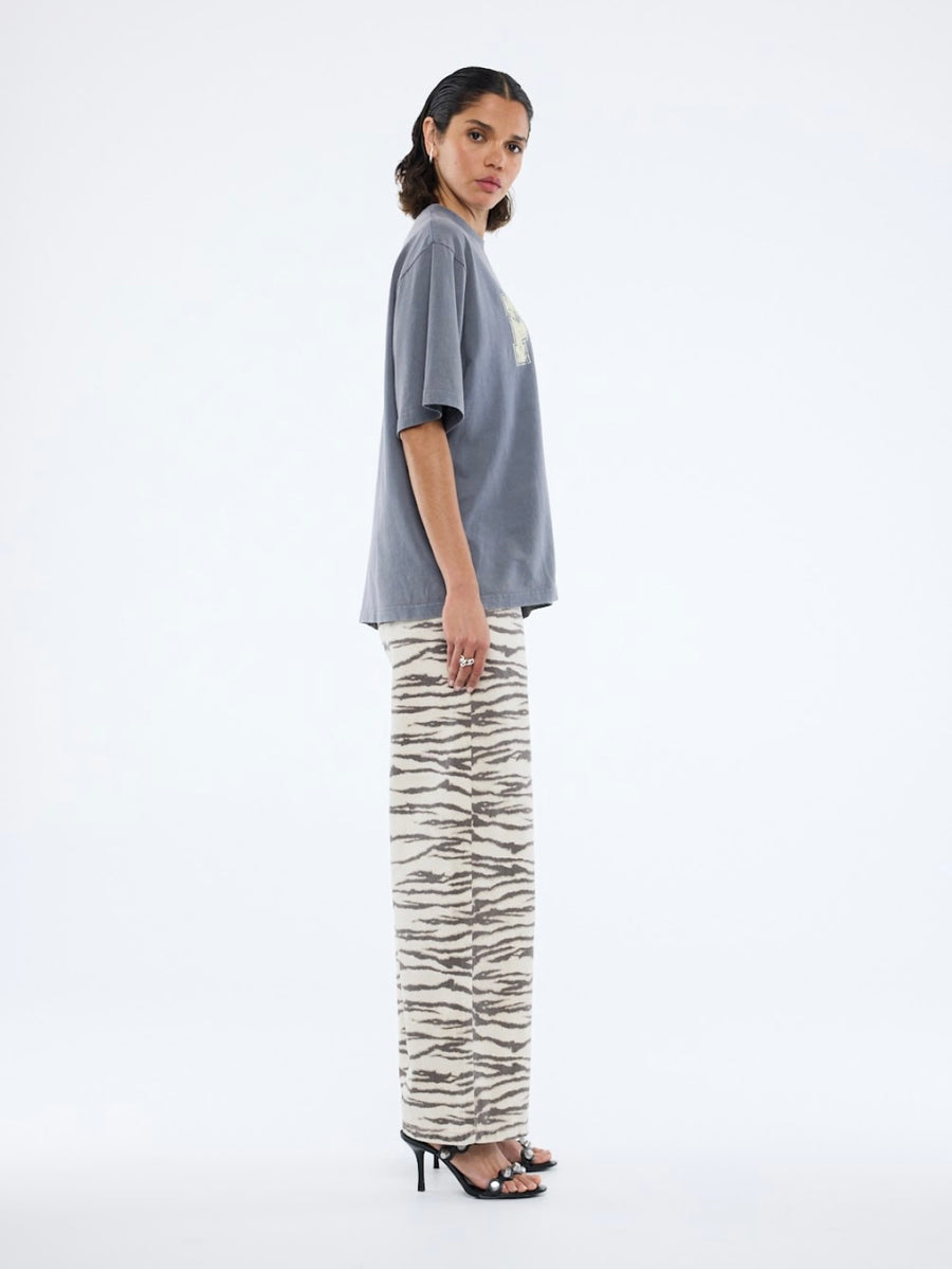ENA Pelly II PELLY WORLD Tee - washed grey