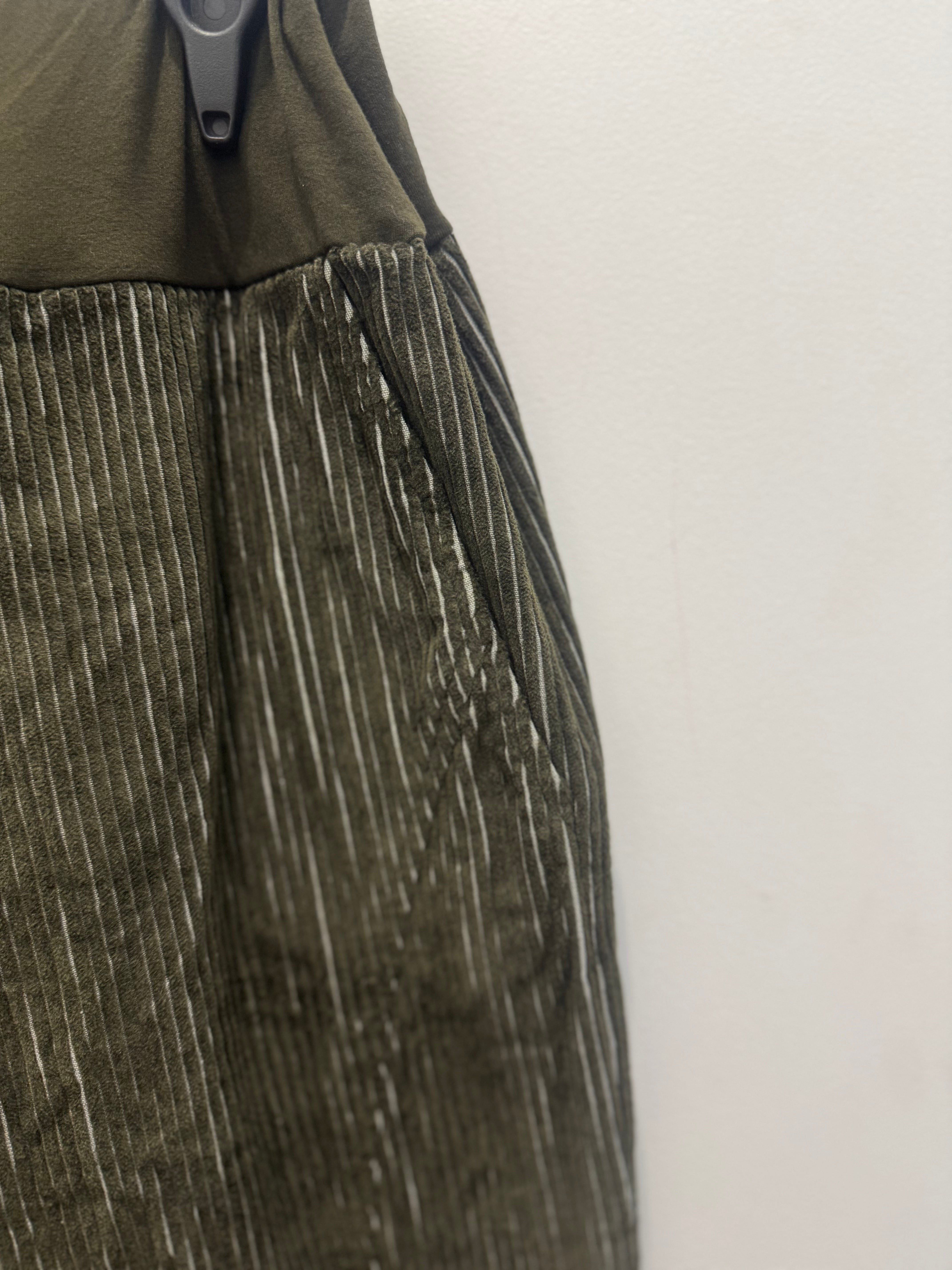 VALIA II NELLA Thick Cord Pant - Moss