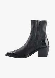 CAVERLEY II KYLIE Boot - Black