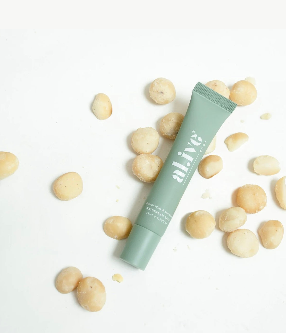 al.ive II KAKADU PLUM & MACADAMIA LIP BALM
