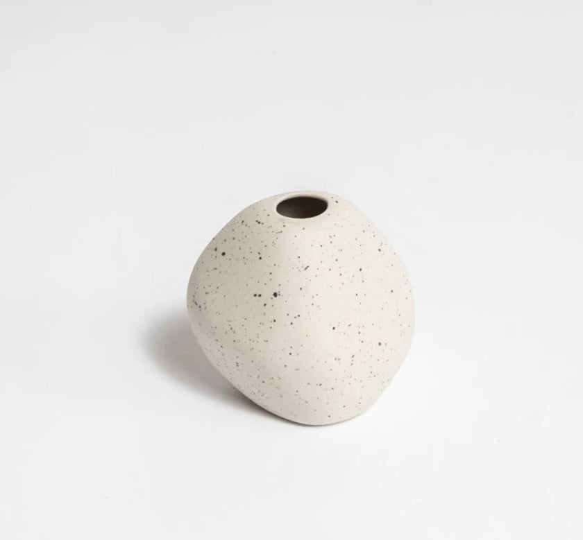 NED Coll II PEBBLE Vase - natural mix