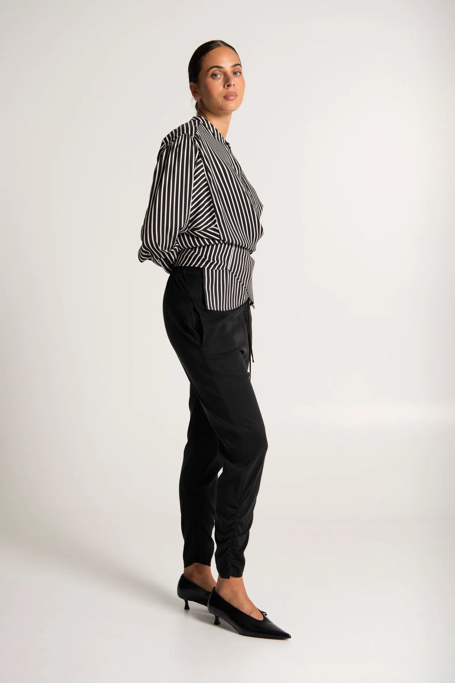 Lounge The Label II CROZET Pant - Black