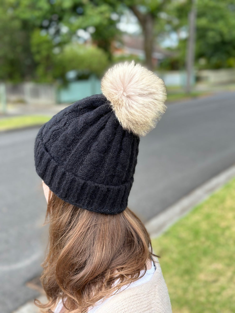 Ellis & Co II Ribbed Knit Beanie