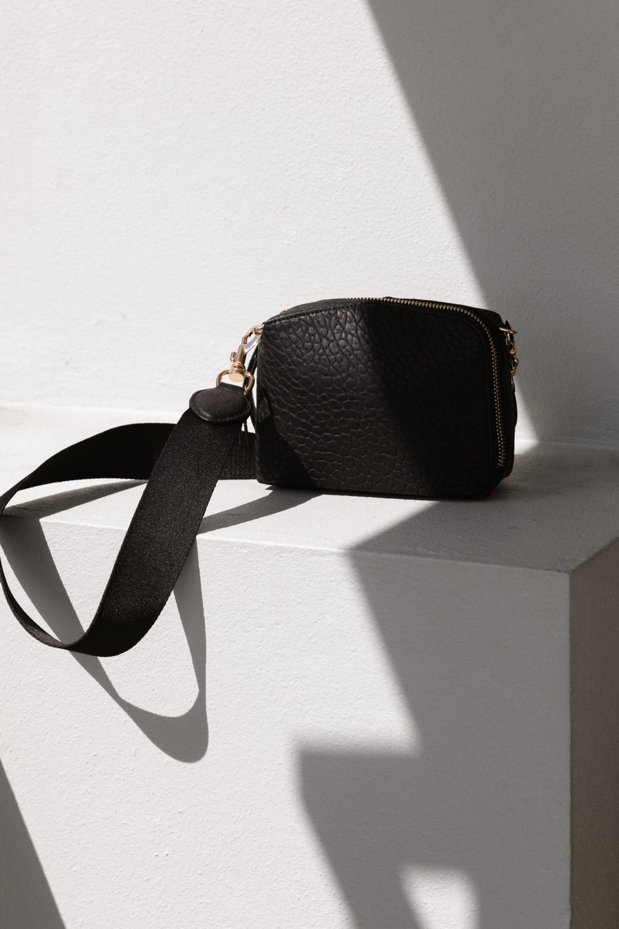 VASH II SUBRA Black Webbing Strap / black