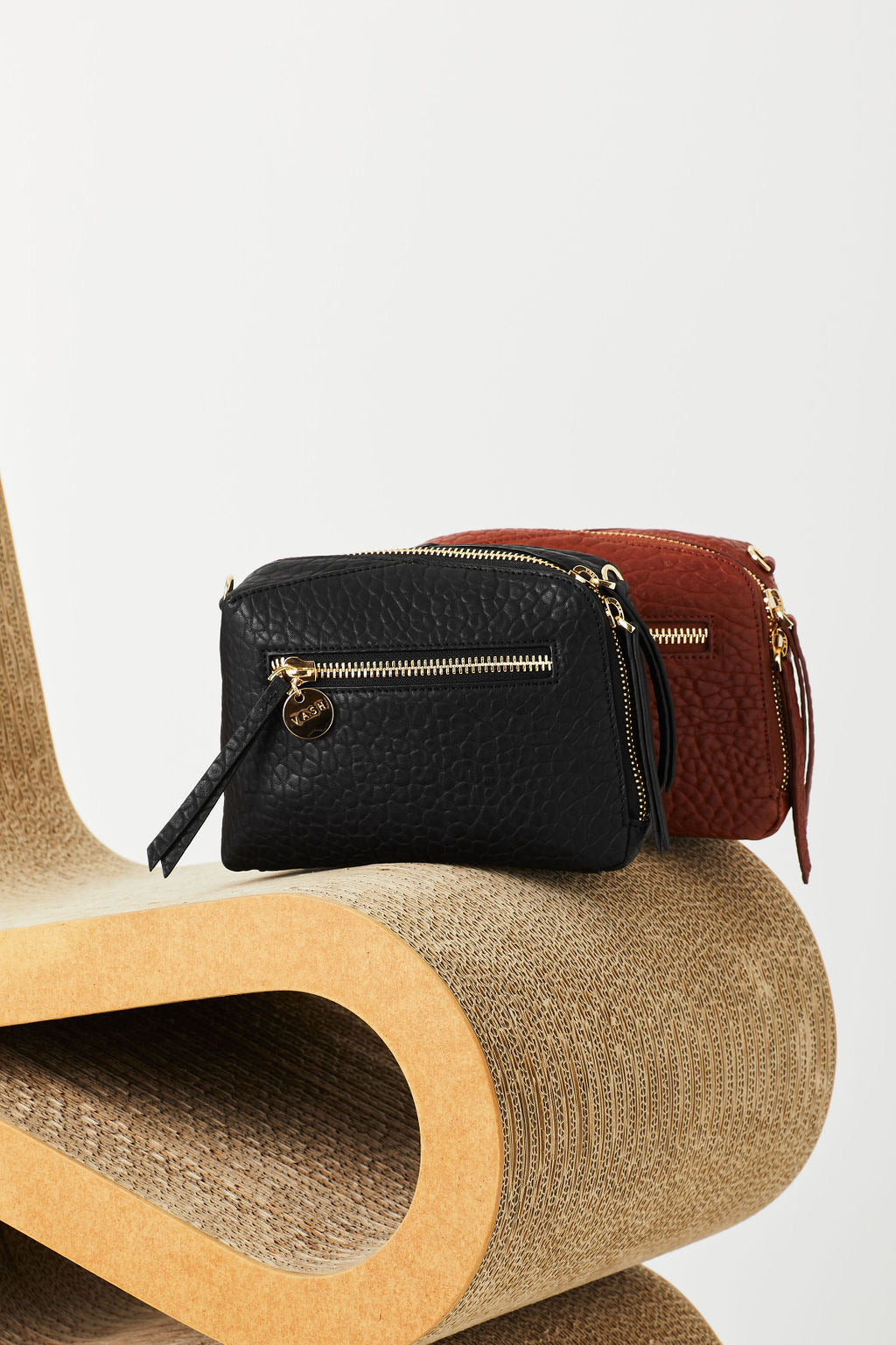 VASH II IZAR Mini CROSSBODY Bag / pebble black