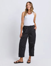Elm Lifestyle II LUND Barrel Leg Pant - black
