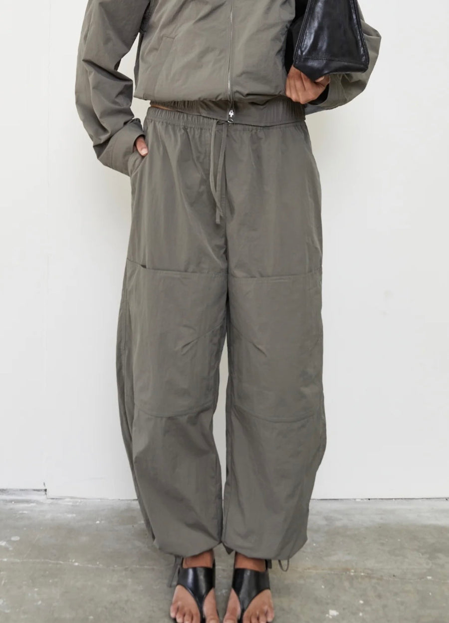 Pinky&Kamal II UTILITY Barrel Pant - ash