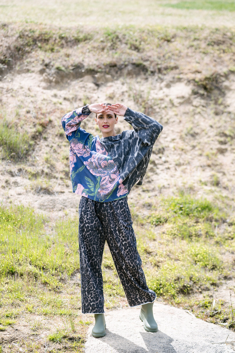 M.A Dainty II ELIZA Knit - Snow Leopard / Roses