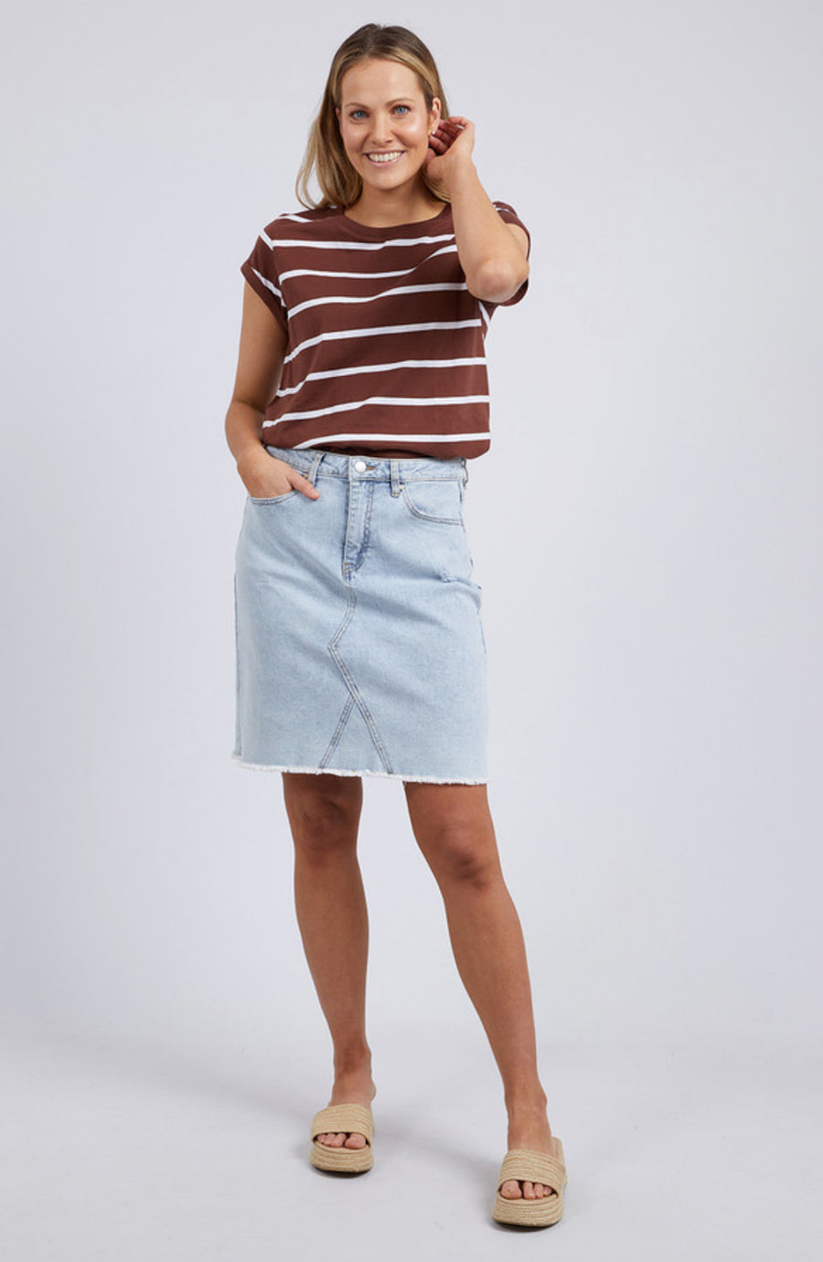 Foxwood II MANLY Strip Tee - Choc/White