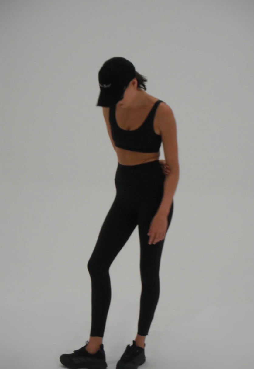 PINKY & KAMAL II SYNERGY Leggings - black