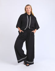 Elm Lifestyle II NINA Embroidered pant - black