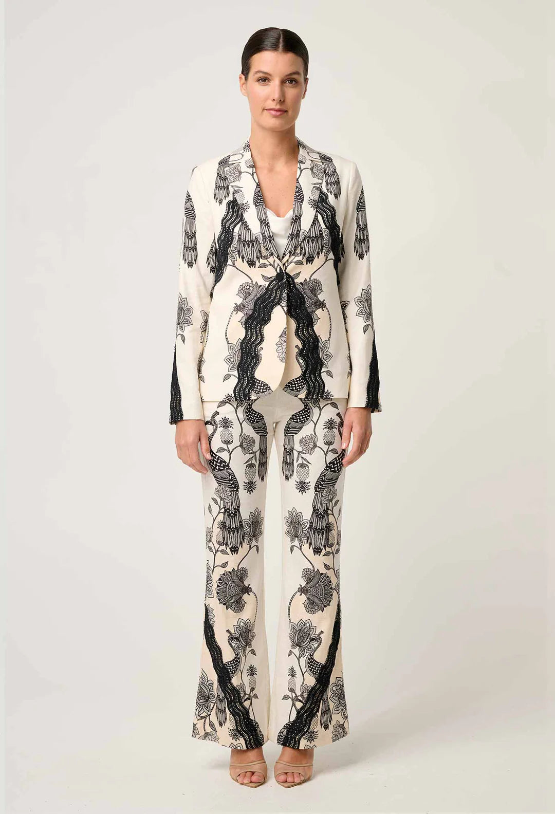 OnceWas II LEANDRO Contrast Lace Trim Linen Blazer