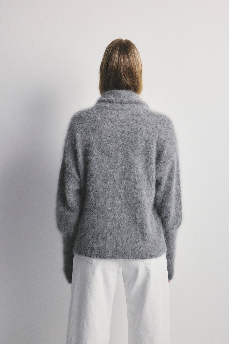World Od Nomads II ZOE Cropped Open Cashmere Cardigan - Charcoal