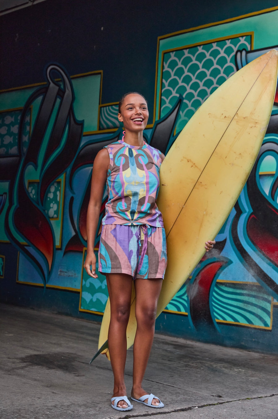 Circular II VIOLET Tank - wave