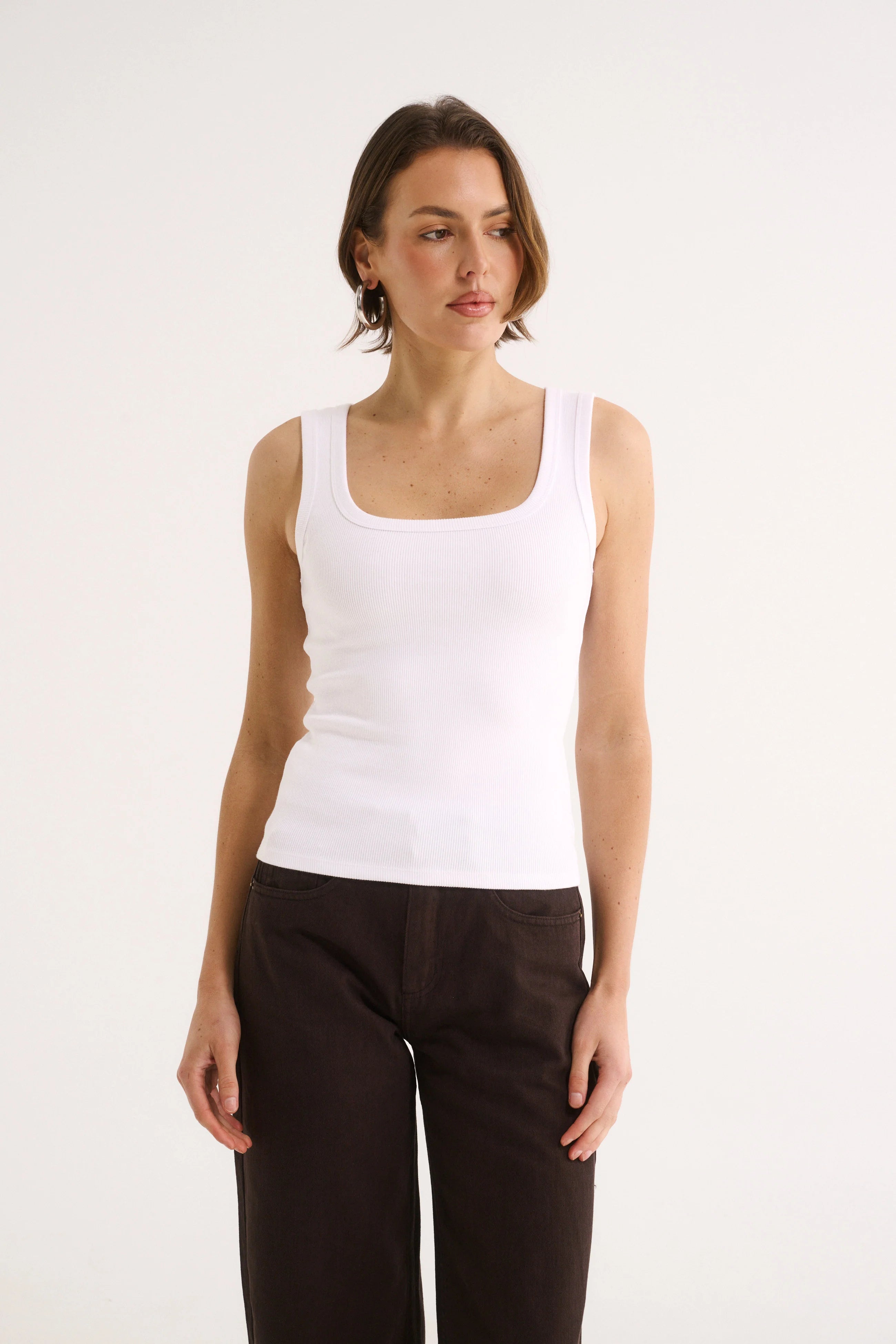 PRIMI II HARMONY SQUARE NECK TANK - White