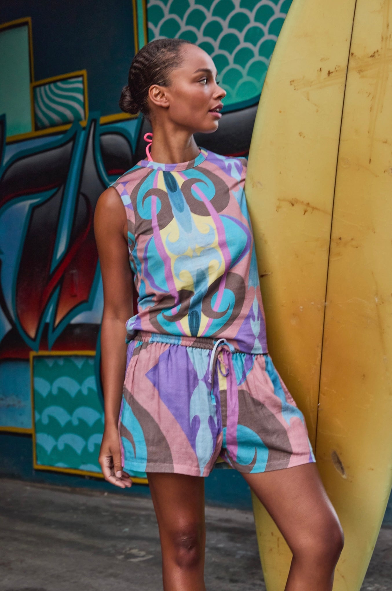 Circular II VIOLET Tank - wave