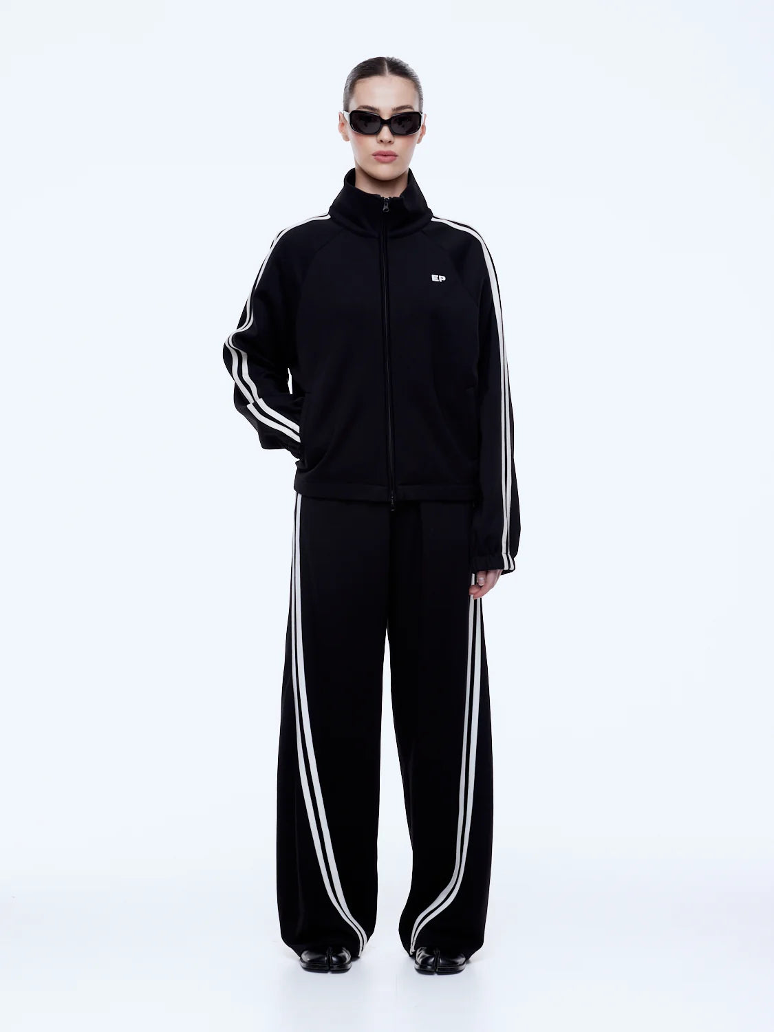 Ena Pelly II VALENTINA Zip Thru - black/off white