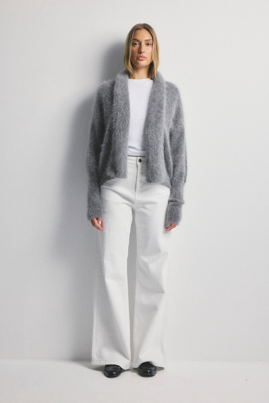 World Od Nomads II ZOE Cropped Open Cashmere Cardigan - Charcoal