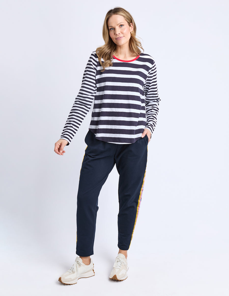 Foxwood II ALL SORTS LONG SLEEVE TOP - Midnight/White Striped