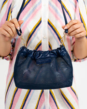 Elms & King II MONTY Crossbody bag - Navy Mesh