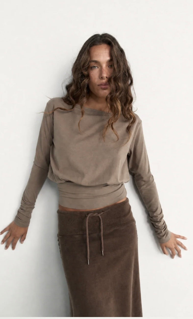 Pinky & Kamal II CONTOUR LONG SLEEVE - Stone