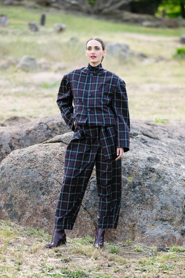 Maud Dainty II SKYE JACKET - Navy/Red Check