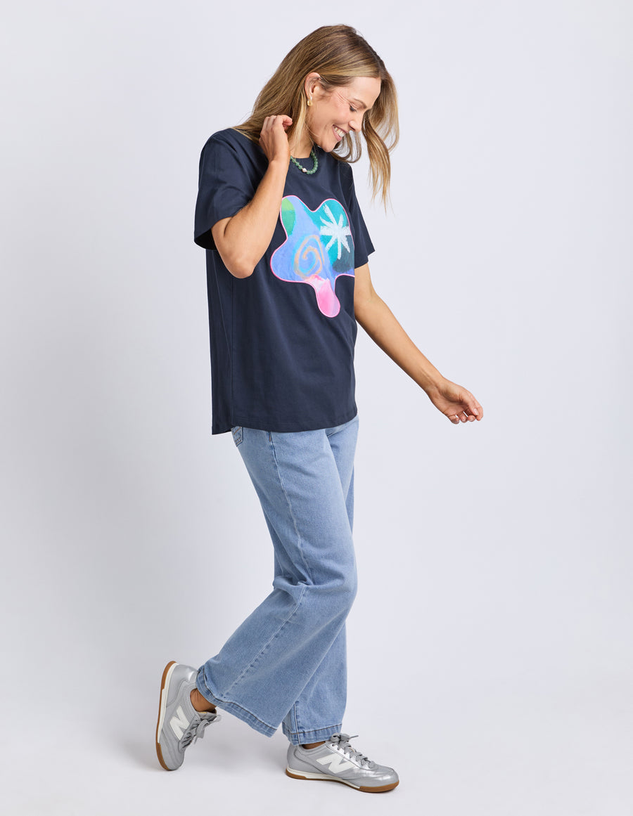 Elm II PARTY APPLIQUÉ TEE - Blue
