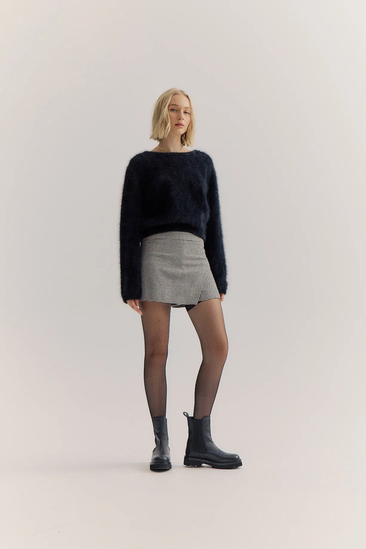World Of Nomads II STELLA Cashmere Knit - Black