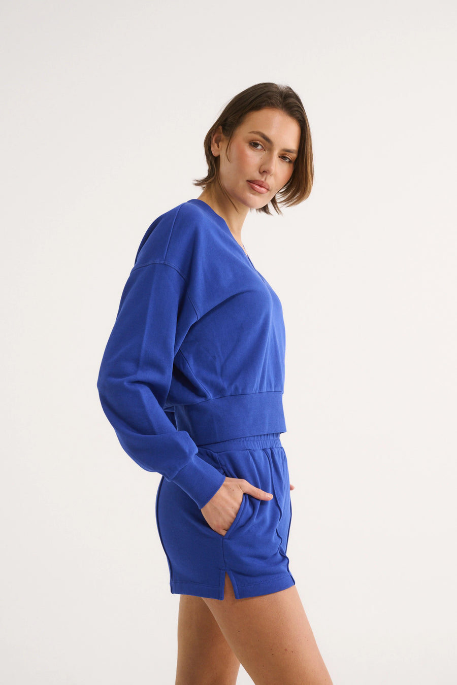 PRIMI II CHARLOTTE V NECK JUMPER - Cobalt