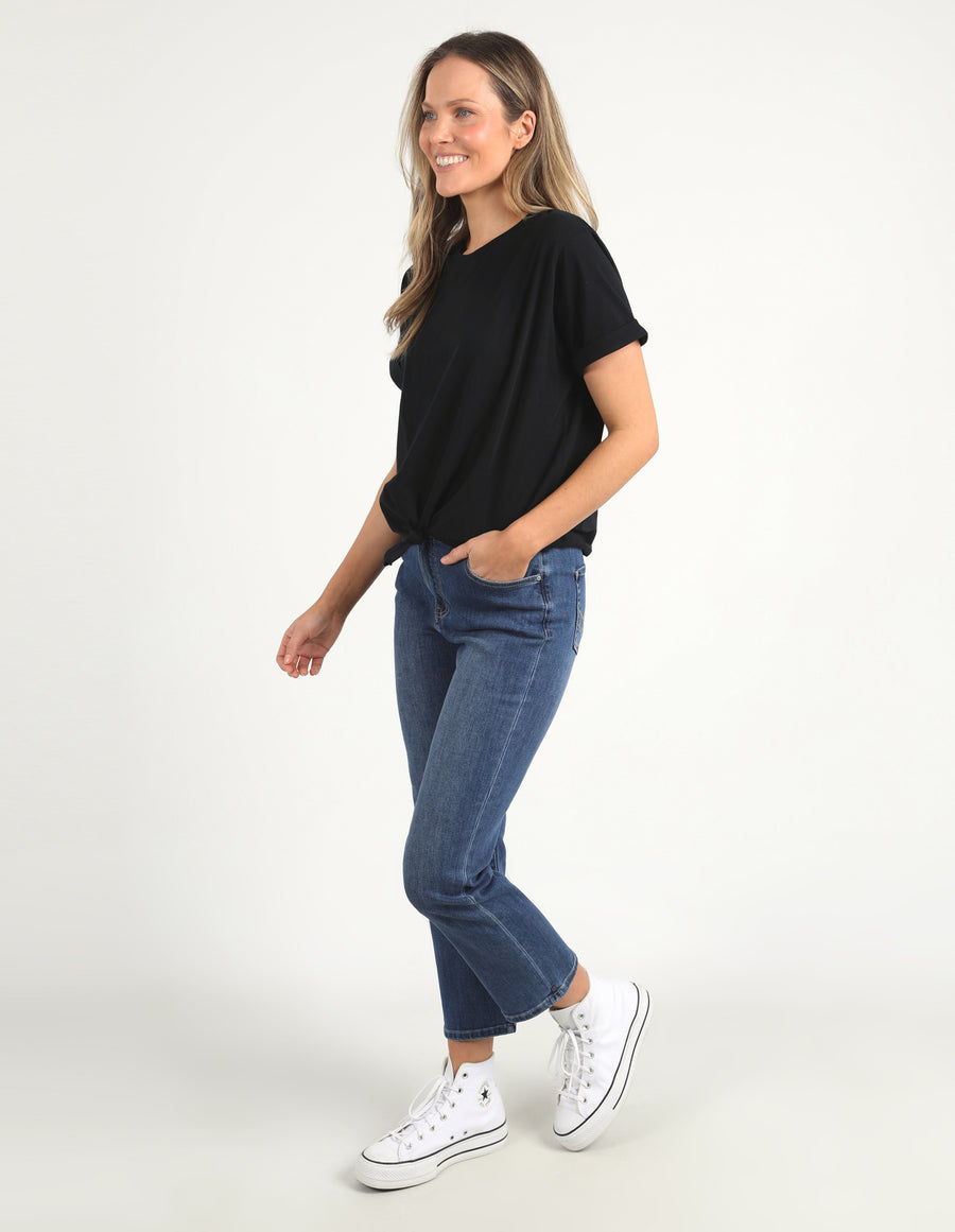 Elm Lifestyle II Knot Short Sleeve Tee - Black