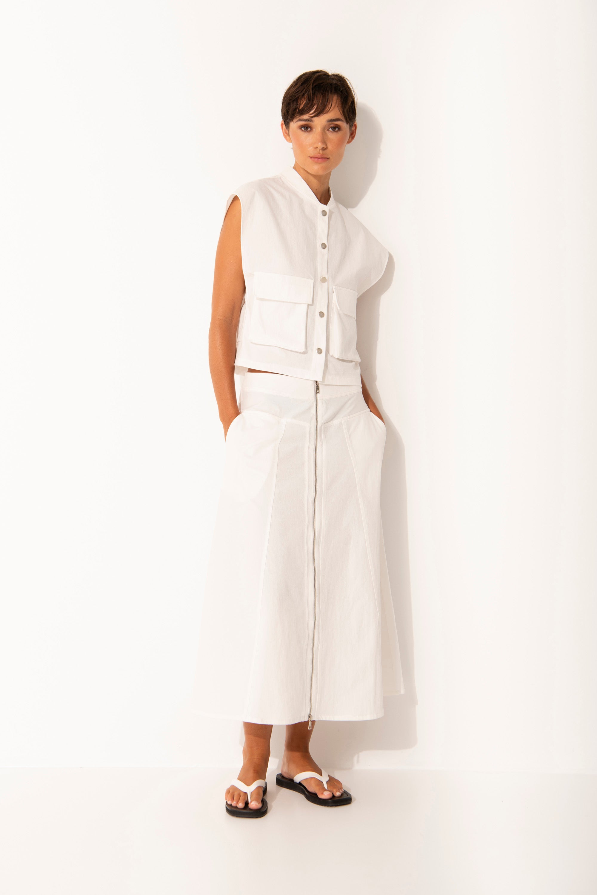 Lounge The Label	II CORFU Vest - White