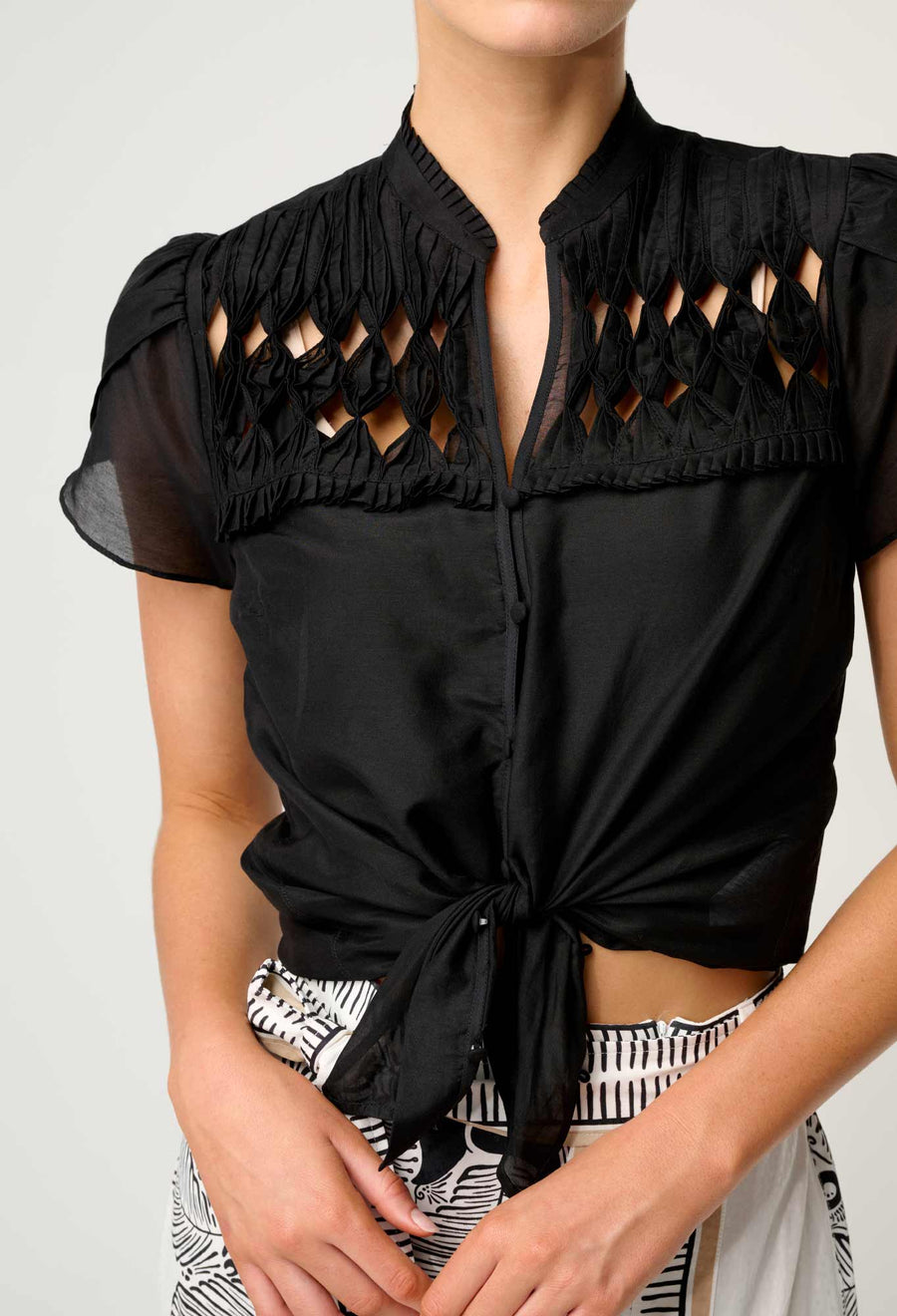 Oncewas II DALIA Diamond Smock Yoke Shirt - black