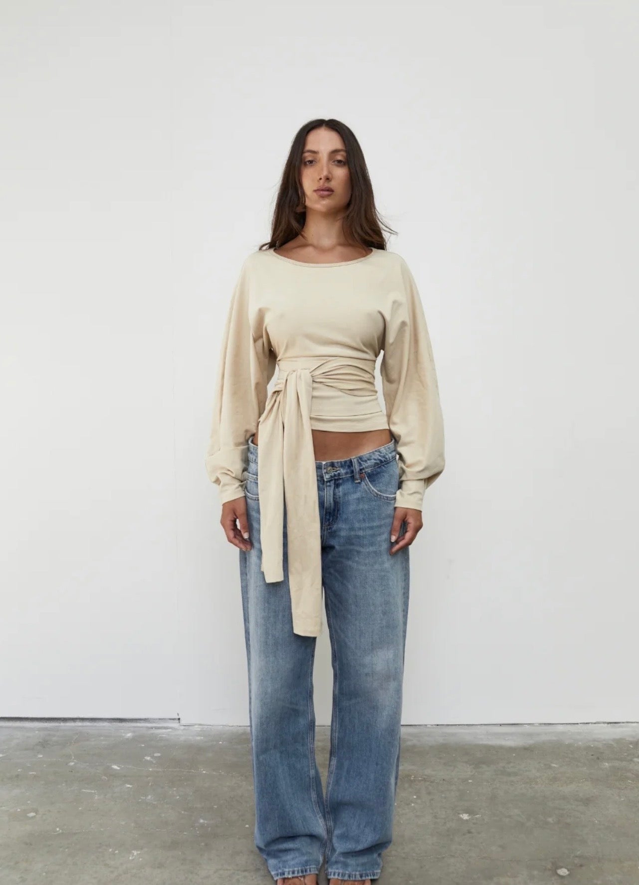 Pinky & Kamal II WAIST WRAP LONG SLEEVE TOP - Bone