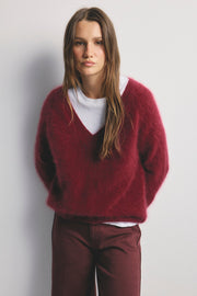 World Of Nomads II OLIVIA Cashmere V-Neck Sweater -Cerise