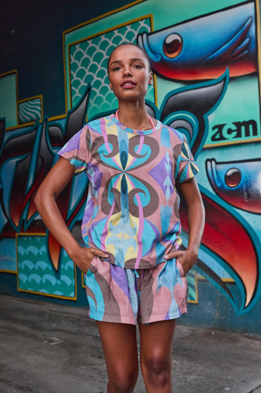 Circular by M.A Dainty II CITY Tee - wave