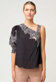 Oncewas II TAHANI One Sleeve Faille Top - onyx Casablanca print