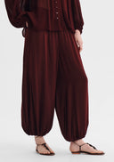 Miranda Pant - Pinot