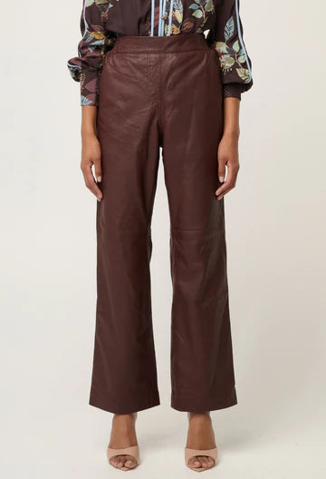 Oncewas II JOAN Leather Elasticated Waist Straight Leg Pant - oxblood