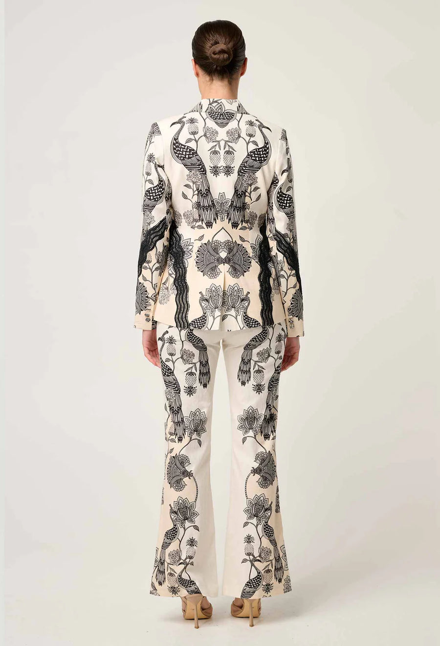 OnceWas II LEANDRO Contrast Lace Trim Linen Blazer