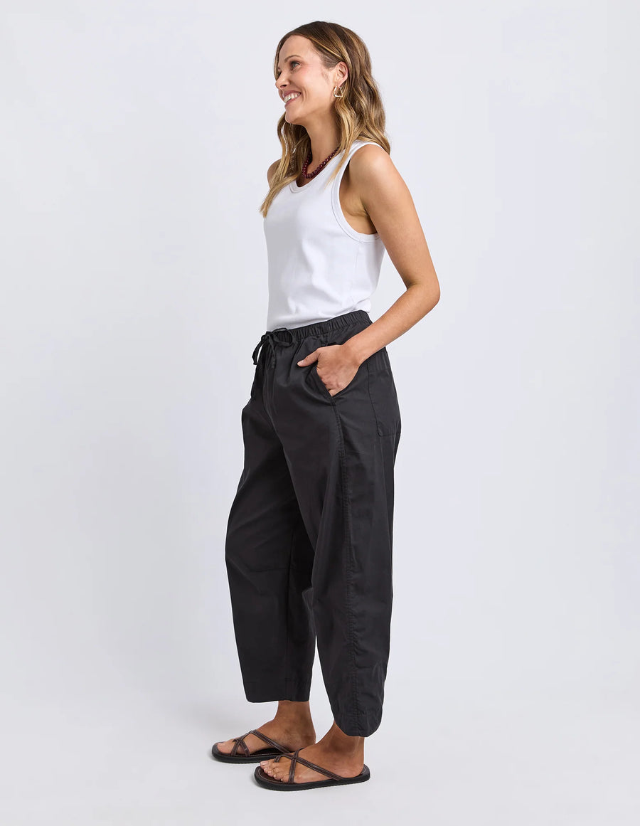 Elm Lifestyle II LUND Barrel Leg Pant - black