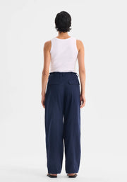 Morrison II SHILOH tank - white