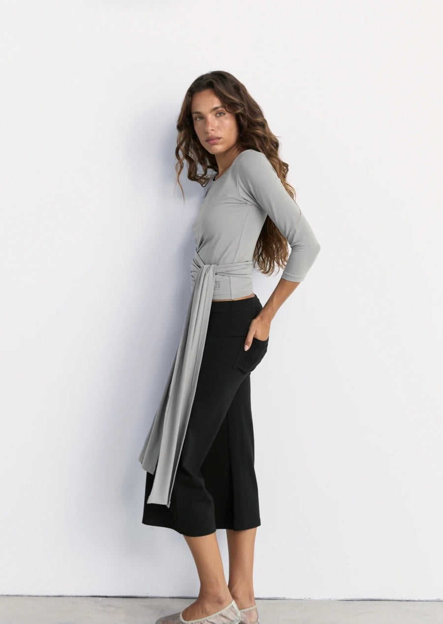 Pinky & Kamal II 3/4 BELTED Wrap Around Top - Pebble Gray