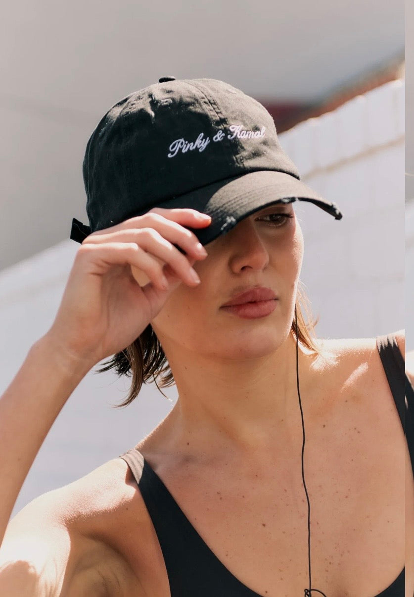 Pinky & Kamal II PINKY & KAMAL CURVED CAP - Black