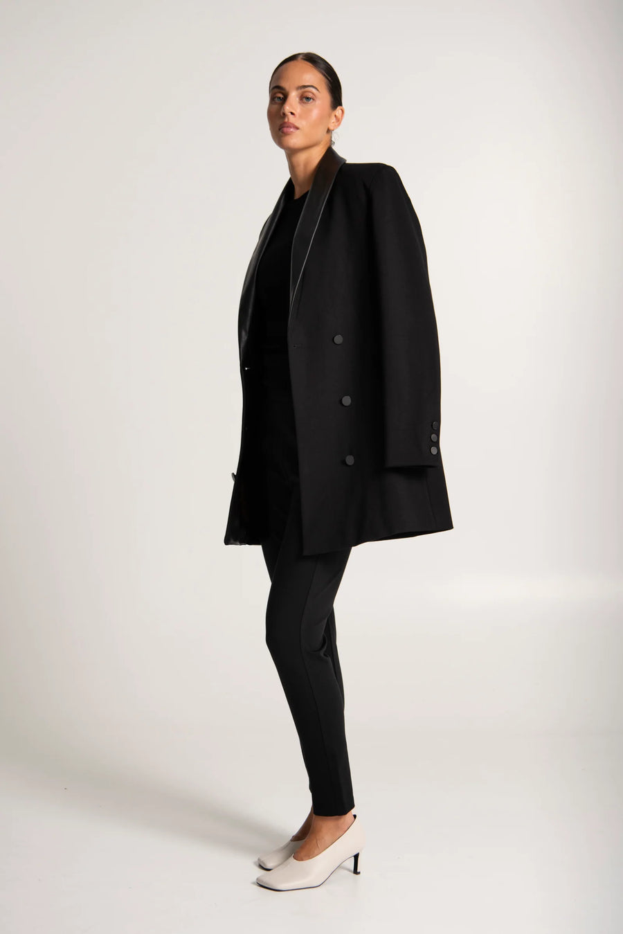 Lounge the Label II AURORA Jacket - Black
