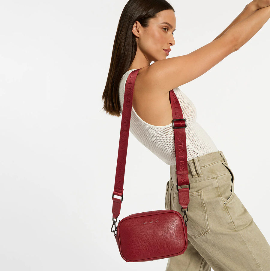 Status Anxiety II PLUNDER w/ Webbed Strap - Rouge