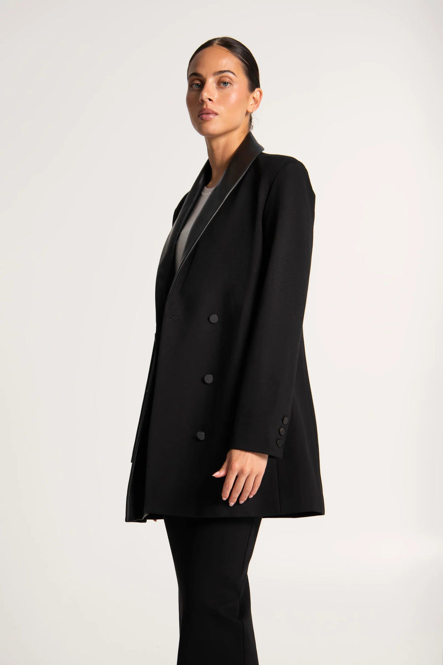 Lounge the Label II AURORA Jacket - Black